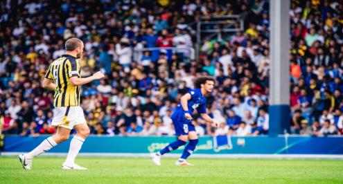  بالفيديو.. ريفاس يرفع النتيجة للهلال.. والأحمدي يقلص الفارق للاتحاد